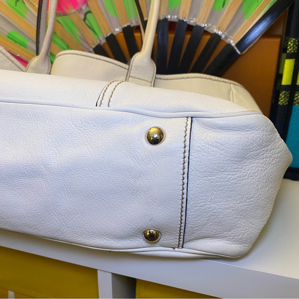 Gucci White Guccissima Princy Tote Bag - Picture 4 of 15
